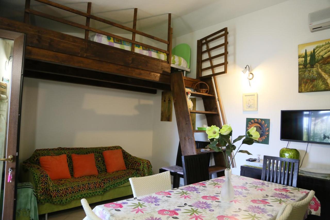 Casa Vacanze Anita Villa ปอร์โตปีโน ภายนอก รูปภาพ